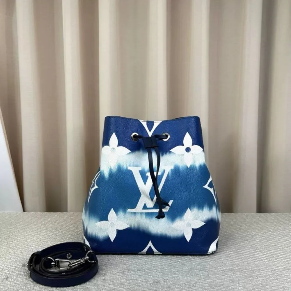 Louis Vuitton Women Pre-Loved Bag Very Good Condition